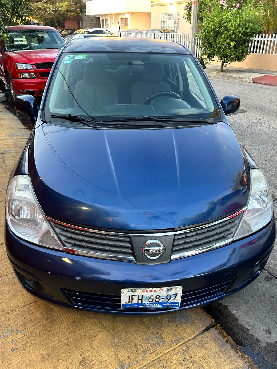 Nissan Tiida 1.8 Sense Sedan Mt