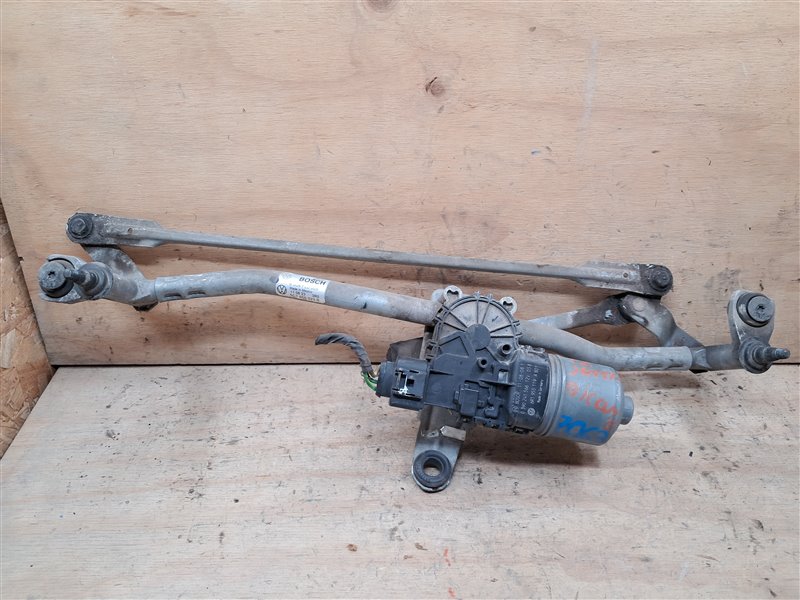 Volkswagen Jetta 2011 - 2014 Motores de Limpiaparabrisas Autos y Camionetas Delantera Usado Original