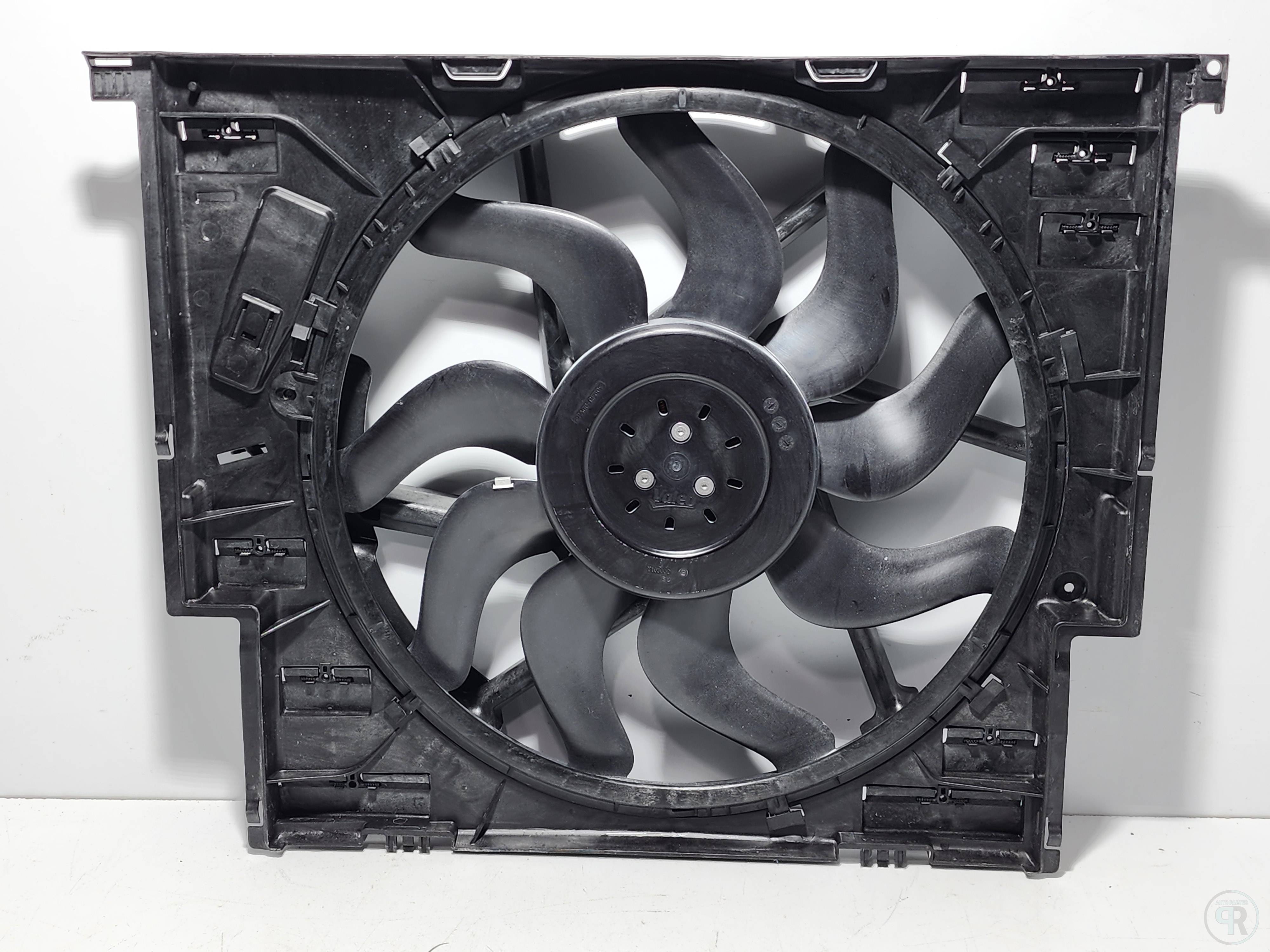 Bmw Serie 3 2021 - 2025 Ventilador de Radiador Delantera Usado Original