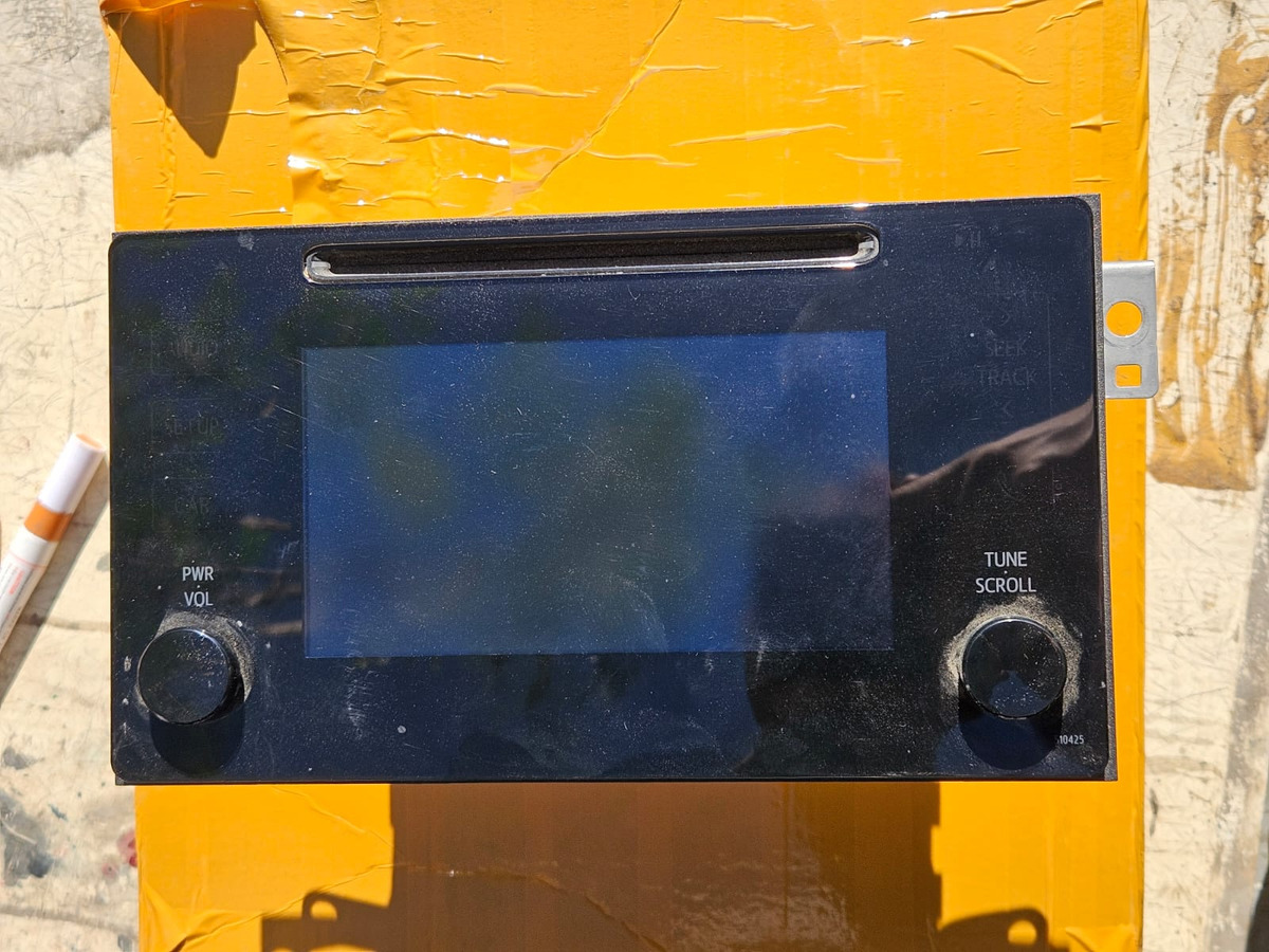 Toyota Prius 2016-2022 Pantalla Estereo Original