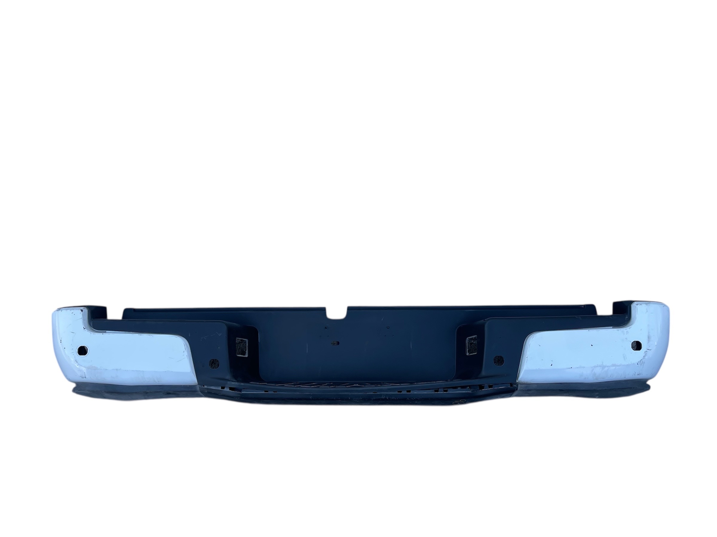 Nissan Frontier 2021 - 2023 Facias Traseras Trasera Usado Original - vista 1