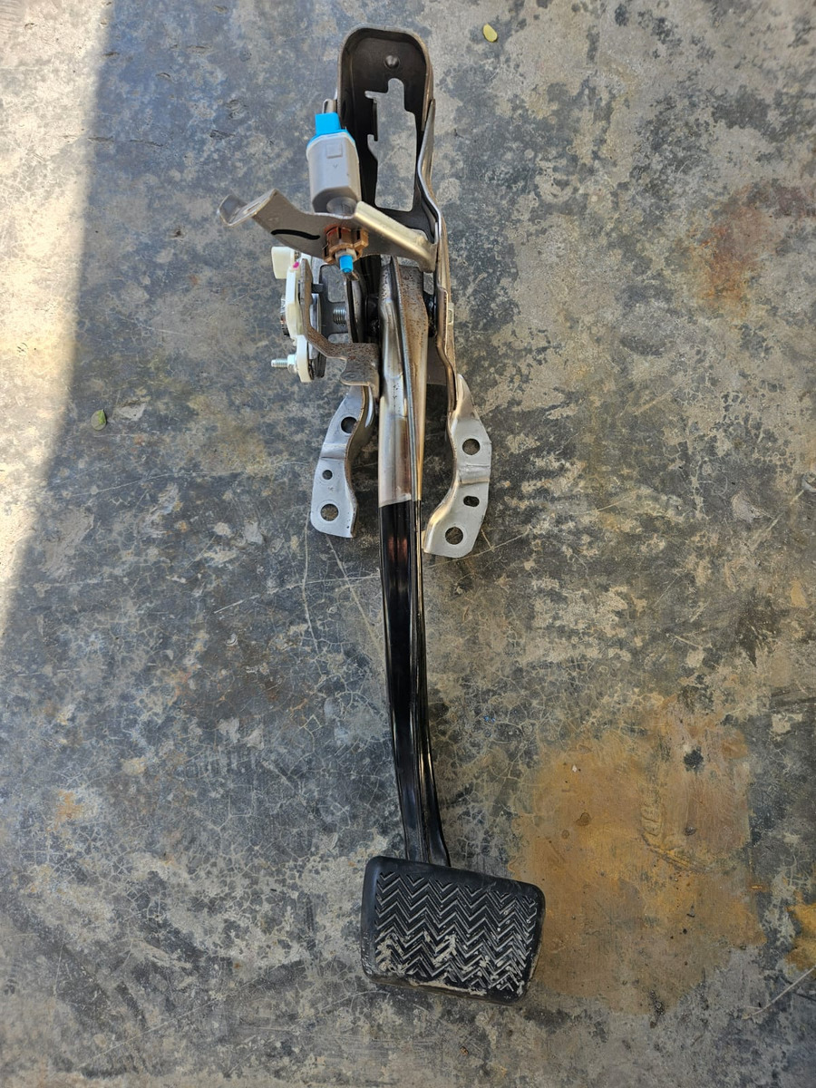 Toyota Prius 17 Al 23 Pedal De Freno