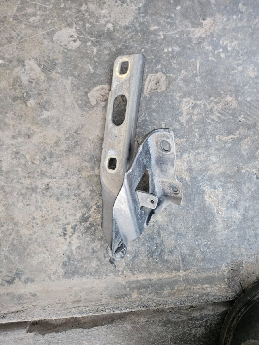 Audi A5 2010-2016 Bisagra De Cofre Derecha