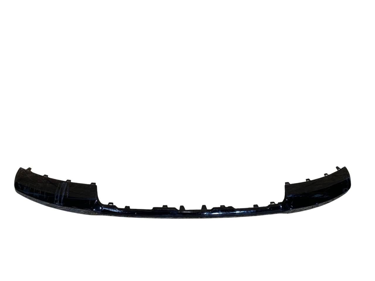 Ford Lobo 2024 - 2025 Moldura para defensa Delantera Usado Original
