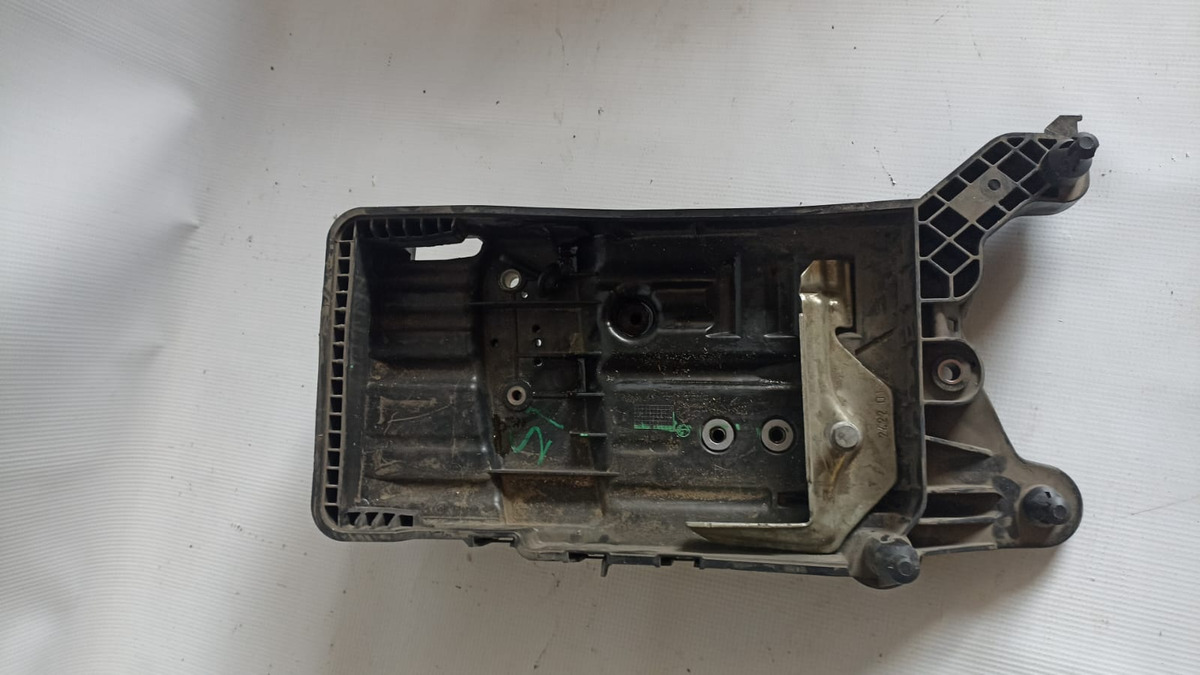 Base Bateria Vw Tiguain 2018-2024