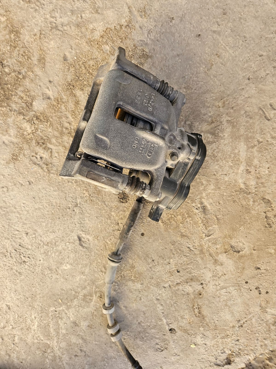 Audi A5 2010-2020 Caliper Trasero Izquierdo Elect