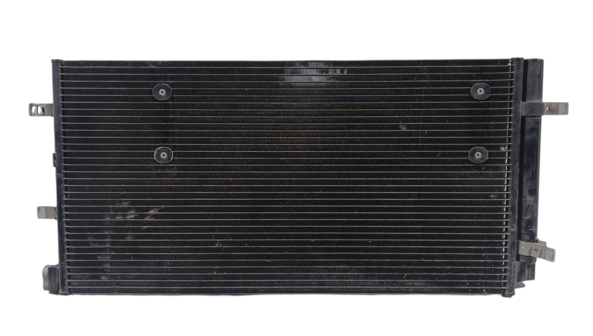 Audi A4 2009 - 2015 Condensador Usado Original