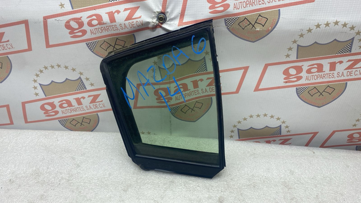 Mazda 6 2013 - 2022 Aleta Trasera Derecho Usado Original