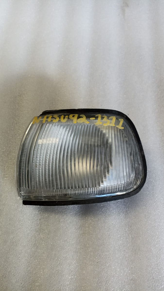 Cuarto De Punta Izq Nissan Tsuru 1992-1999 Generico C/det 2
