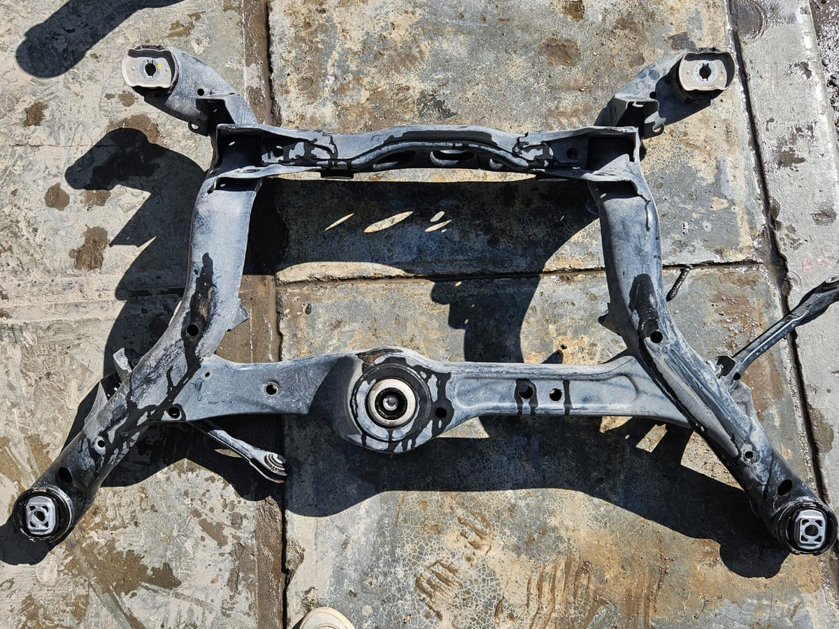 Audi A5 2.0t Quattro 2010-2016 Puente Trasero