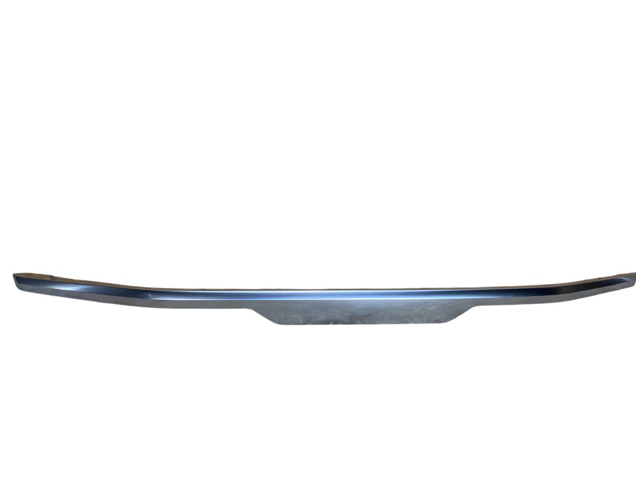 Lincoln Navigator 2025 - 2026 Moldura para defensa Delantera Usado Original