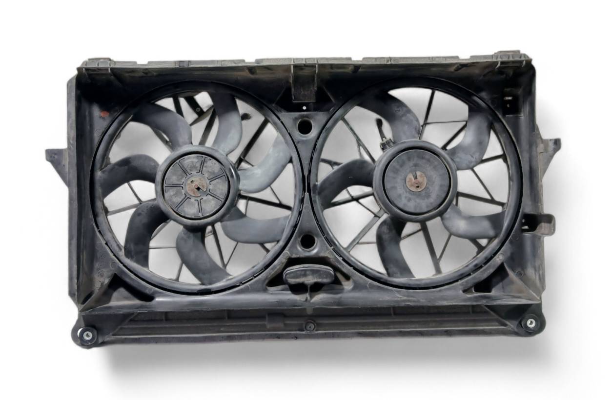 Chevrolet Tahoe 2007 - 2013 Motoventilador Usado Original