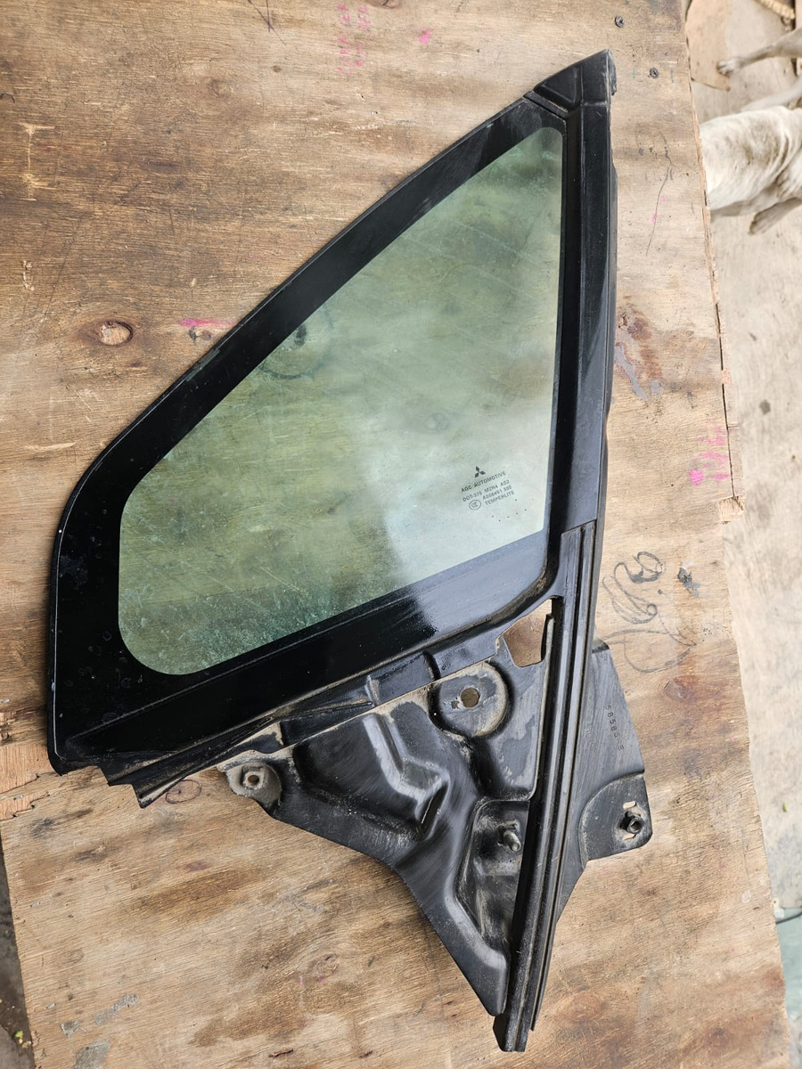 Mitsubishi Eclipse 2006-2012 Vidrio Aleta Del Izquierdo