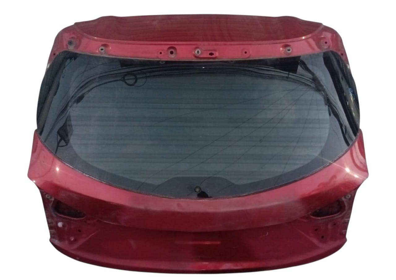 Mazda 3 2014 - 2018 Tapa de Caja Usado Original
