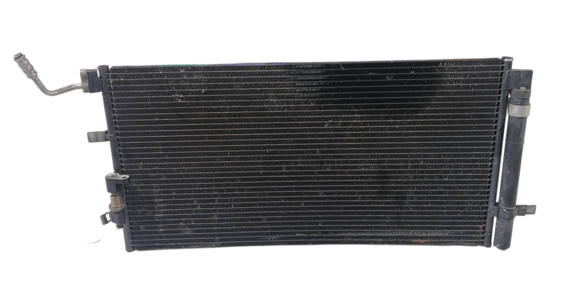 Audi A4 2009 - 2015 Condensador Usado Original
