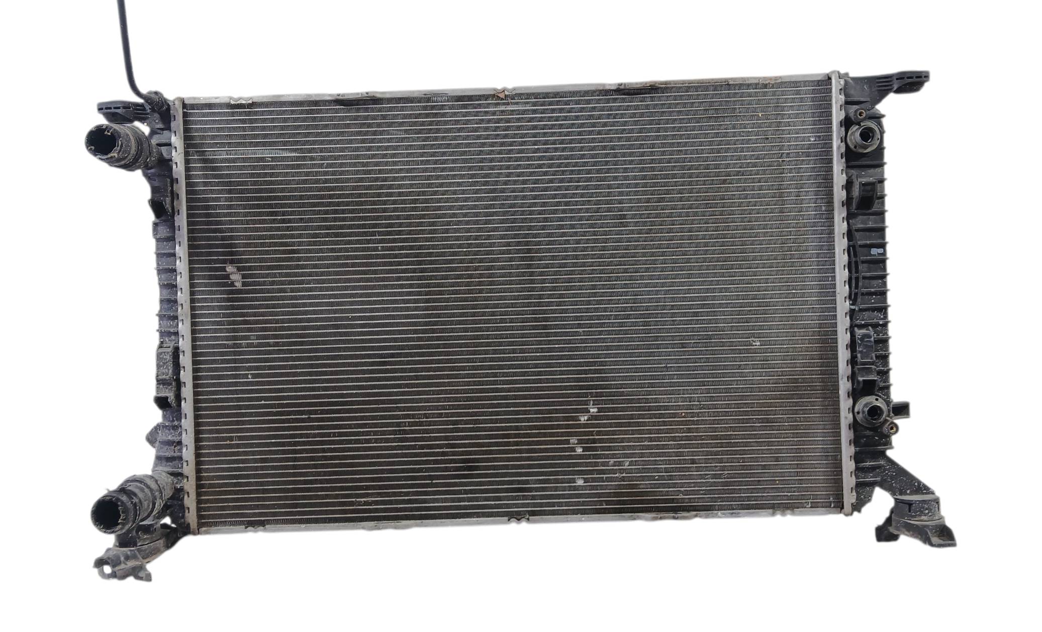 Audi A4 2009 - 2015 Radiador Usado Original