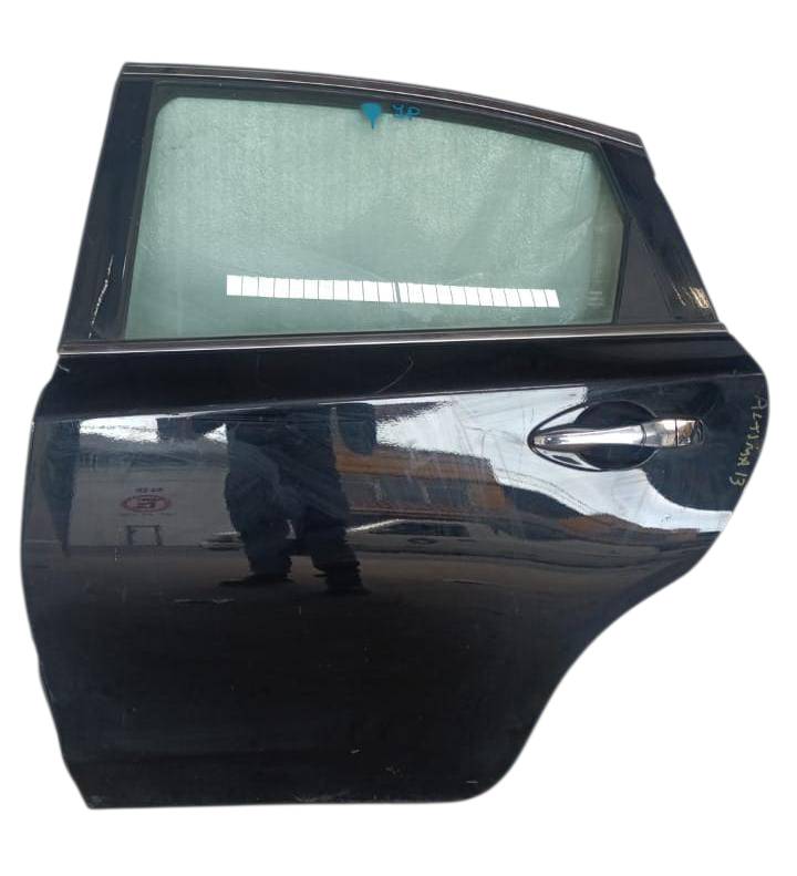 Nissan Altima 2013 - 2018 Puerta Trasera Izquierdo Usado Original - vista 1