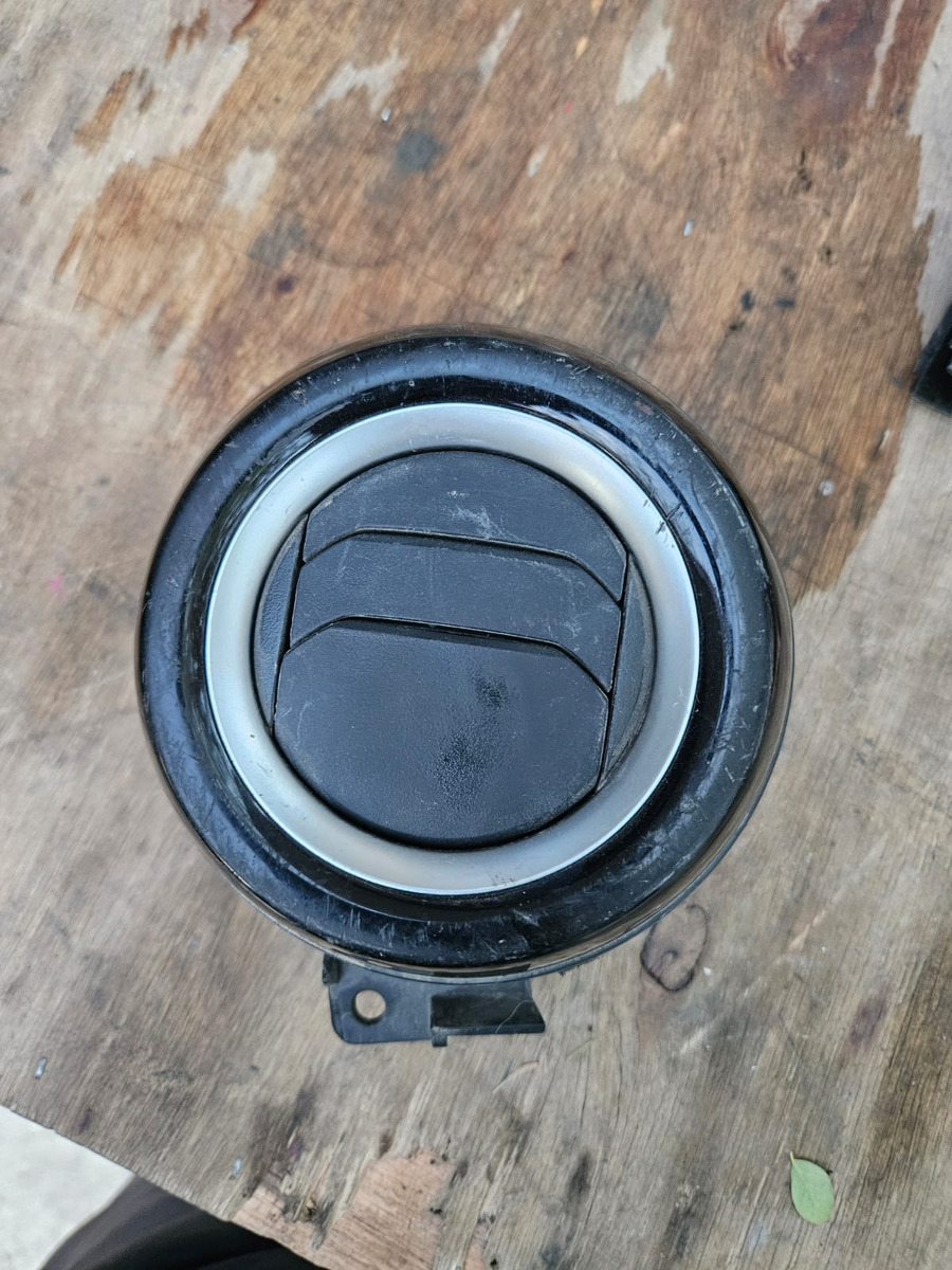 Nissan Kicks 2021-2023 Difusor Aire A/c Conductor