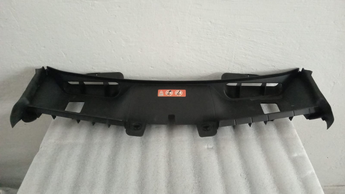 Desviador Superior De Aire M. Benz Glk 250 Y 350 10-15 13-15