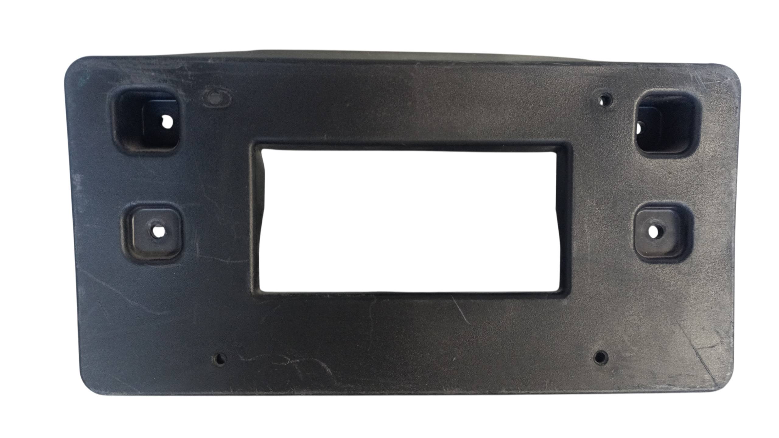 Chevrolet Trax 2023 - 2025 Portaplaca Delantera Usado Original