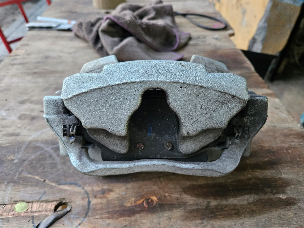 Geely Starray 2023-2026 Caliper Delantero Derecho