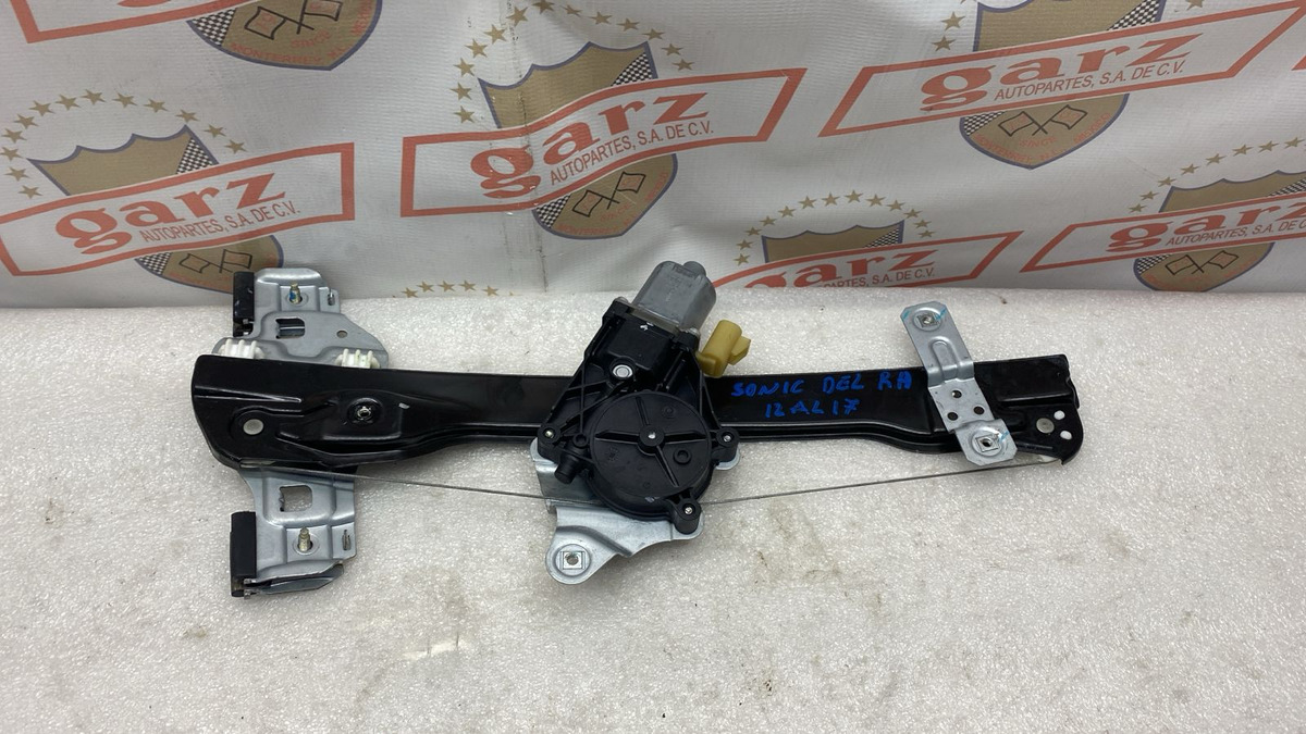 Chevrolet Sonic 2012 - 2017 Eléctricos Delantera Derecho Usado Original