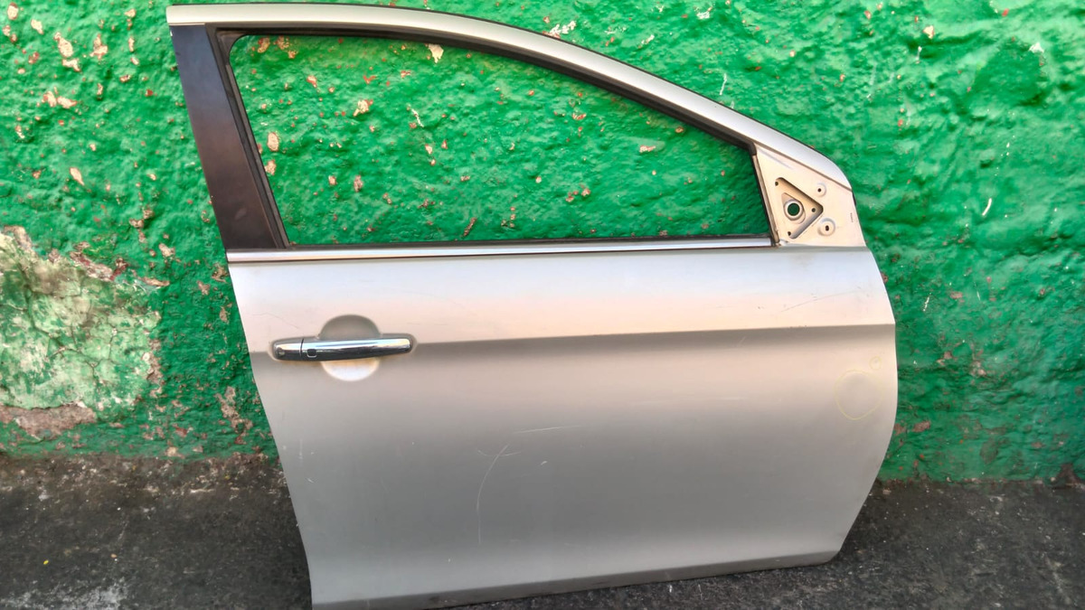 Puerta Delantera Derecha Suzuki Ciaz 2017 Usada Original Delantera Derecho Blanco