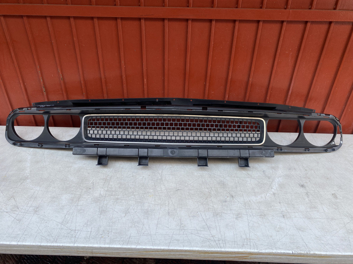 Parrilla Dodge Challenger 2008 2009 2010 2011 2012 2013 2014