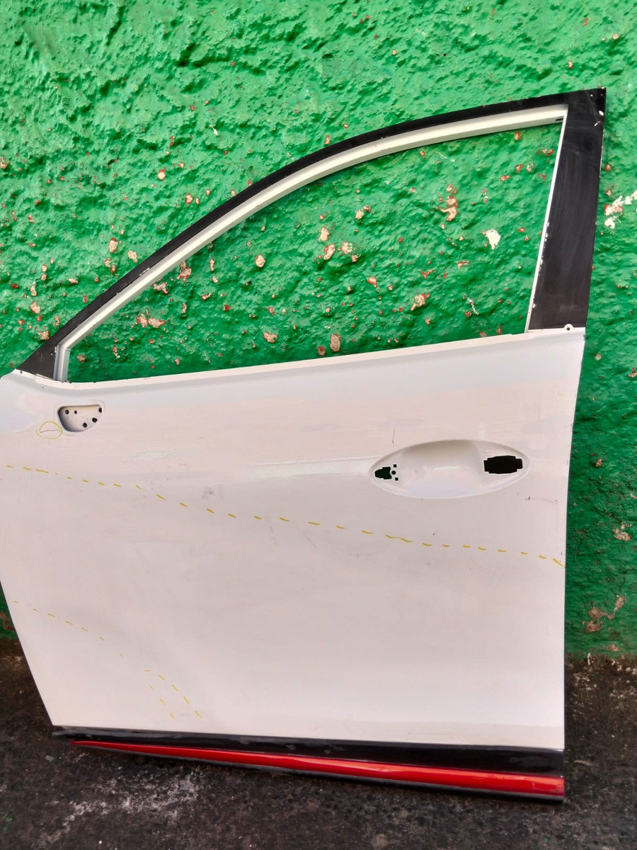 Puerta Delantera Izquierda Omoda C5 2022 Usada Original, Delantera Izquierdo Blanco - vista 1