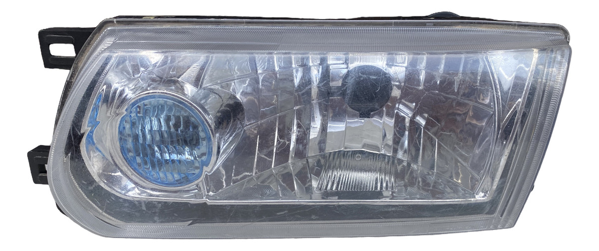 Faro Nissan Tsuru Iii 05 06 07 08 09 10 11 12 13 14 15 16 17 Izquierdo/conductor