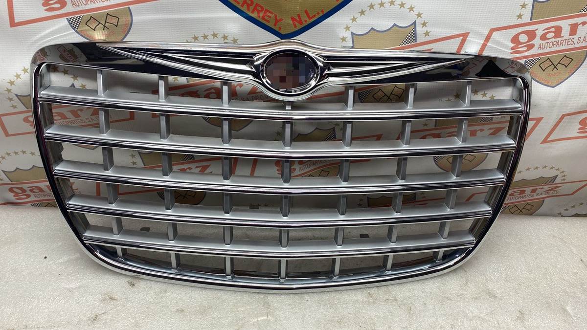 Parrilla Cromada Chrysler 300 05 Al 09 Plateado Brillante - vista 1