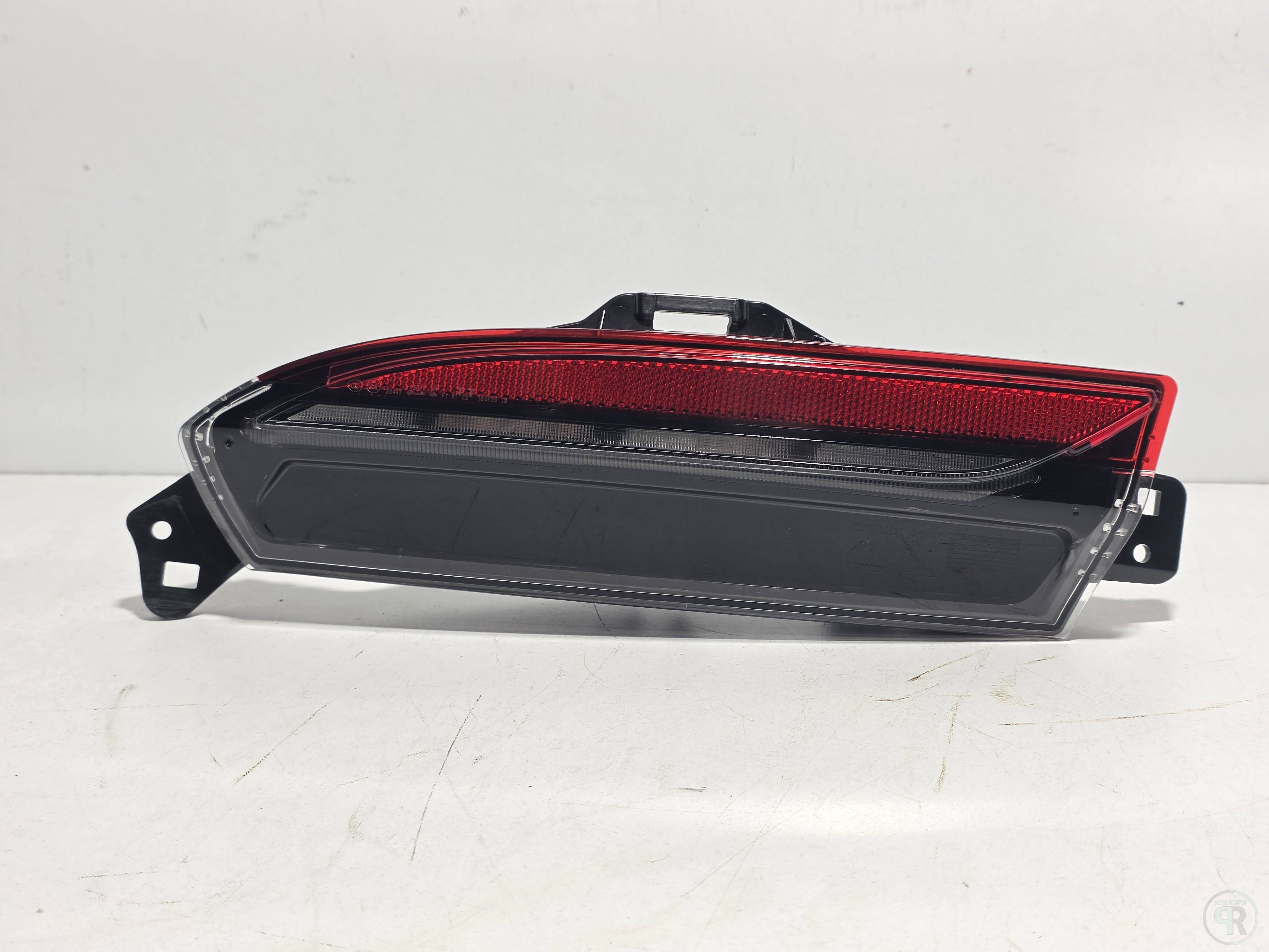 Tesla Model 3 2023 - 2025 Reflejante Trasera Izquierdo Usado Original