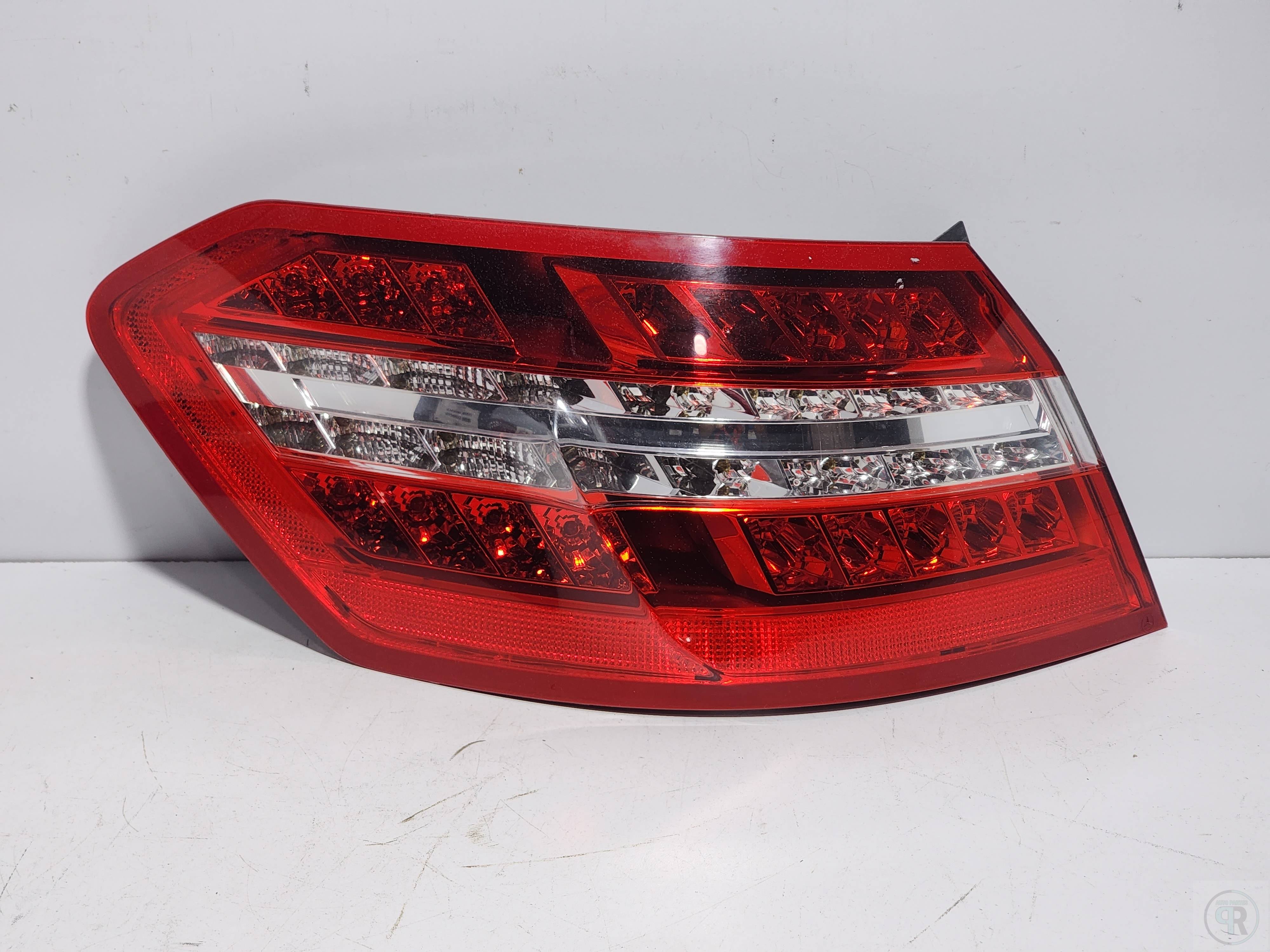 Mercedes-benz Clase e 2011 - 2013 Calavera Izquierdo Usado Original - vista 1