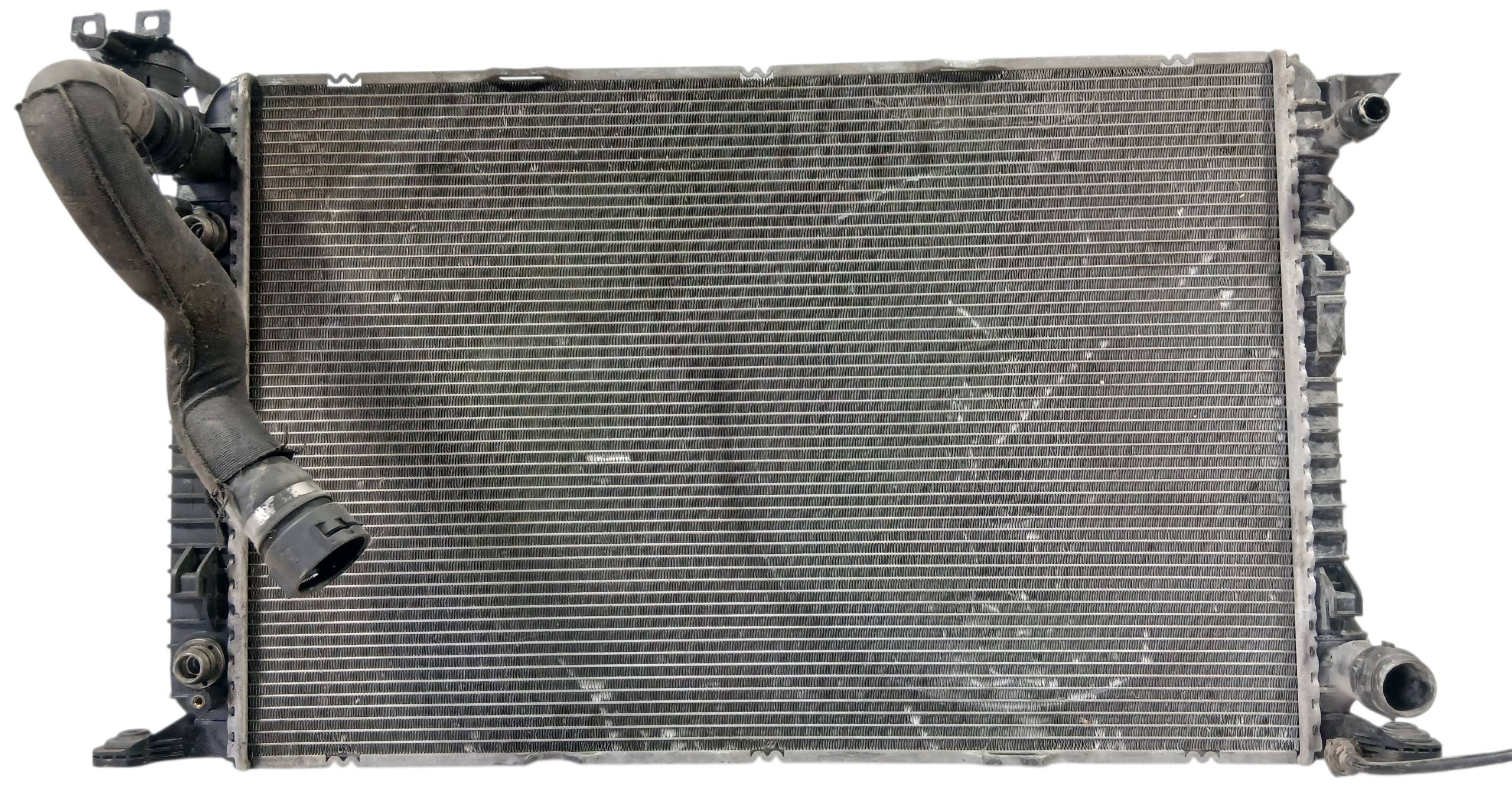 Audi A4 2009 - 2015 Radiador Usado Original