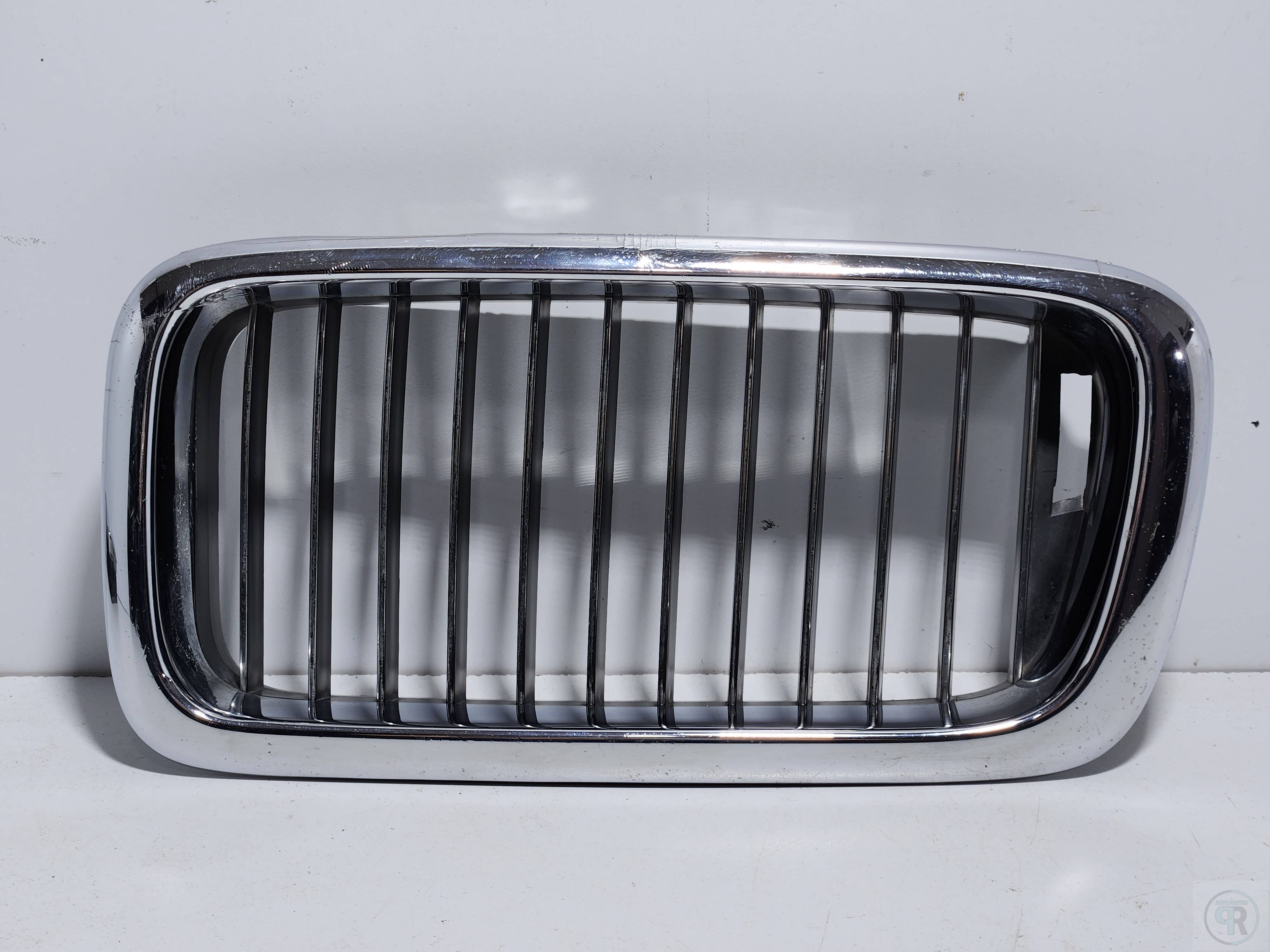 Bmw Serie 7 1995 - 1998 Parrilla Delantera Izquierdo Usado Original - vista 1