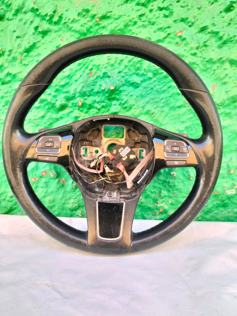 Volante De Vw Touareg 2014-2016 Usado Original Negro