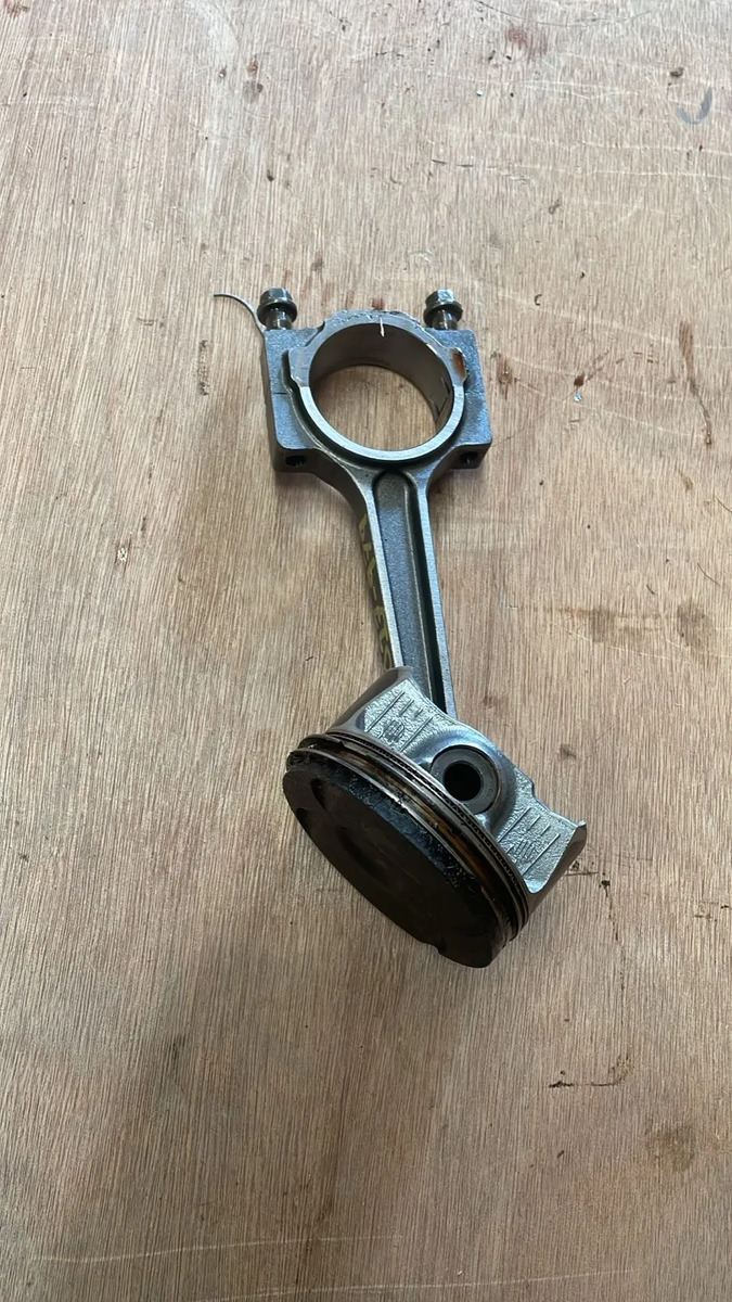 Piston Con Biela 3 Dodge Neon 2017-2020 Usado Orig