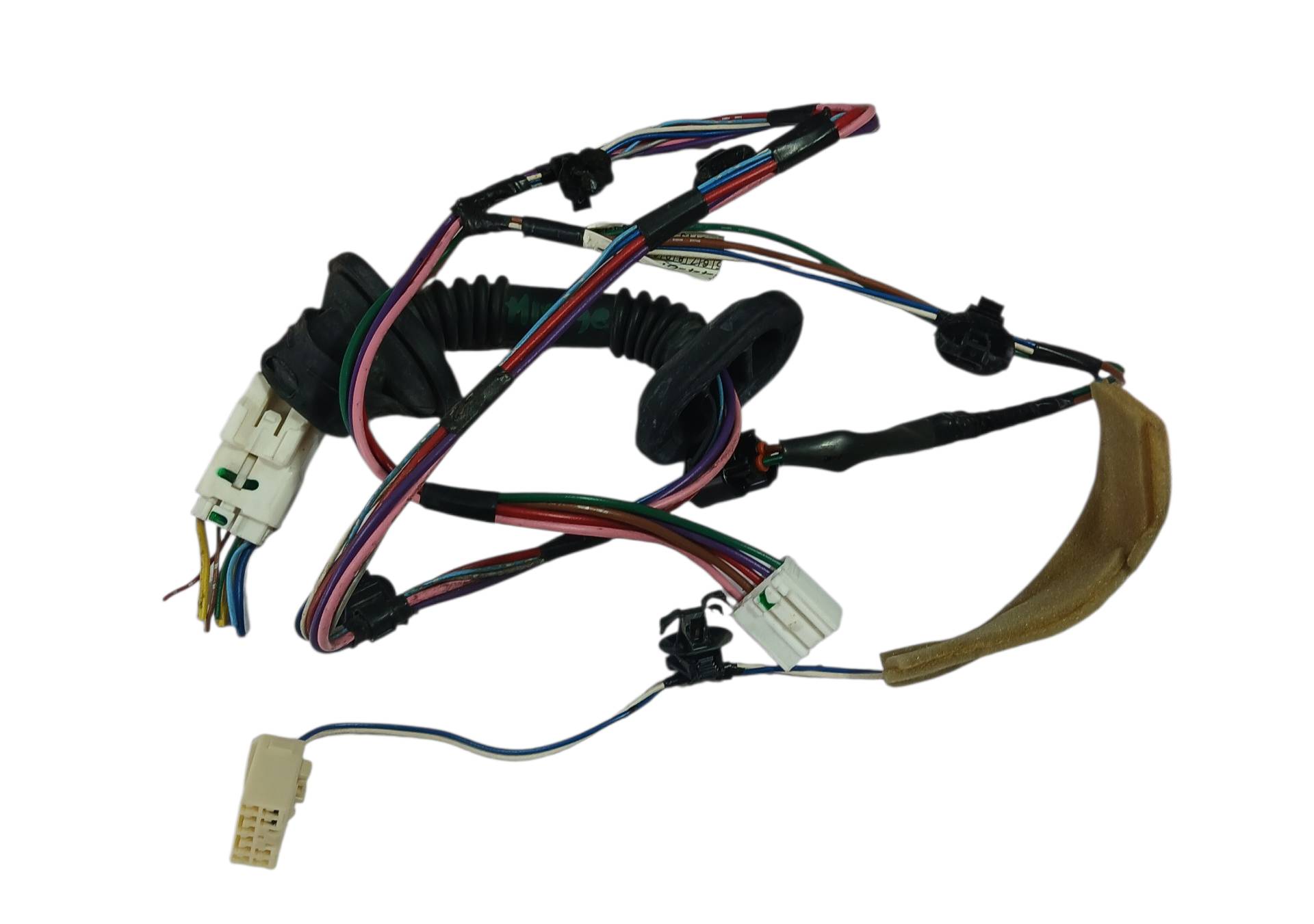 Mitsubishi Mirage 2014 - 2021 Arneses Trasera Derecho Usado Original