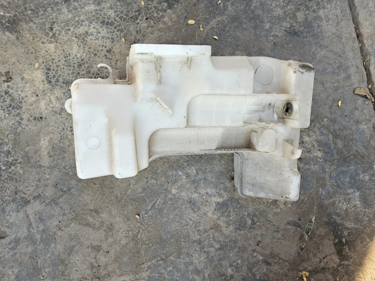 Volkswagen Jetta Mk6 2011-2018 Deposito Limpiabrisas Negro
