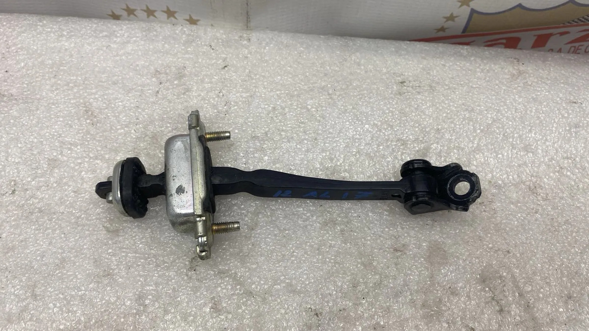 Chevrolet Sonic 2012 - 2017 Tirante Delantera Derecho Usado Original