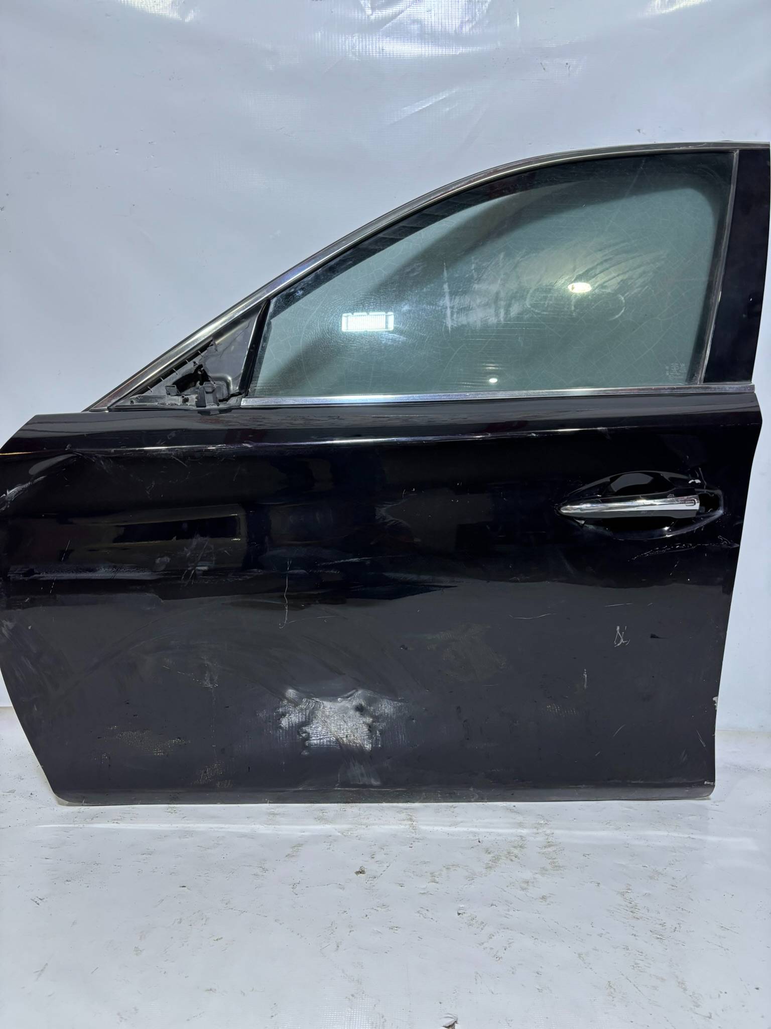 Infiniti Q50 2014 - 2020 Puerta Delantera Izquierdo Usado Original - vista 1