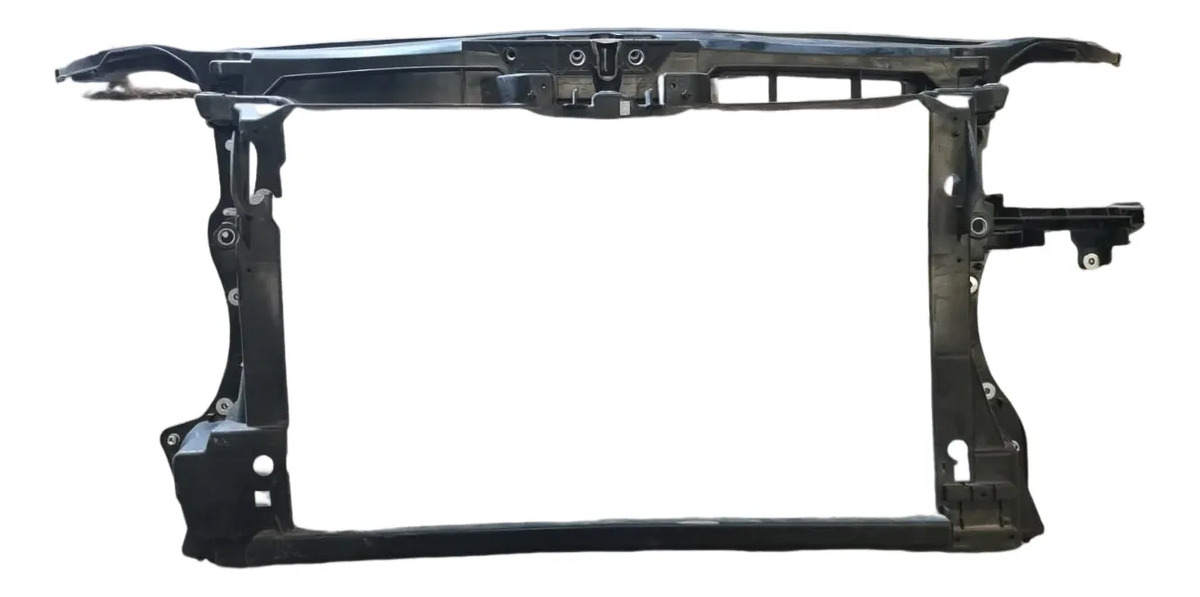 Marco Radiador Jetta 2008-2015 C/detalle Genérico Usado 3