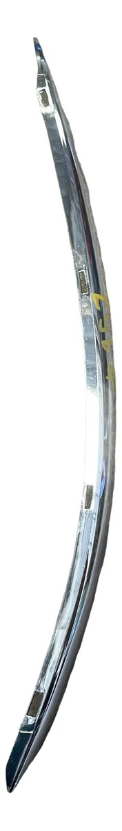 Moldura Del Volkswagen Jetta 2005-2010 Genérico C/detalle 12 Plateado