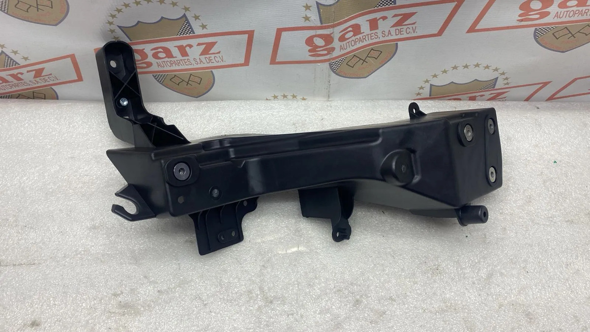 Jeep Grand cherokee 2014 - 2021 Base de Faro Delantera Derecho Usado Generico