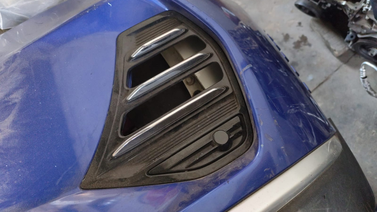 Moldura Faro De Niebla Tiggo 7 Original Lado Piloto Negro