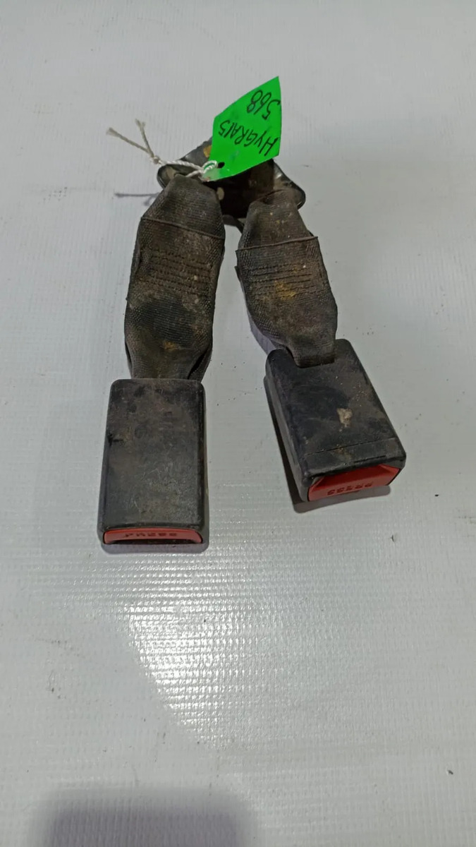 Broche De Cinturón Tras Rh Hyundai Grand I10 2015-2018 Usado