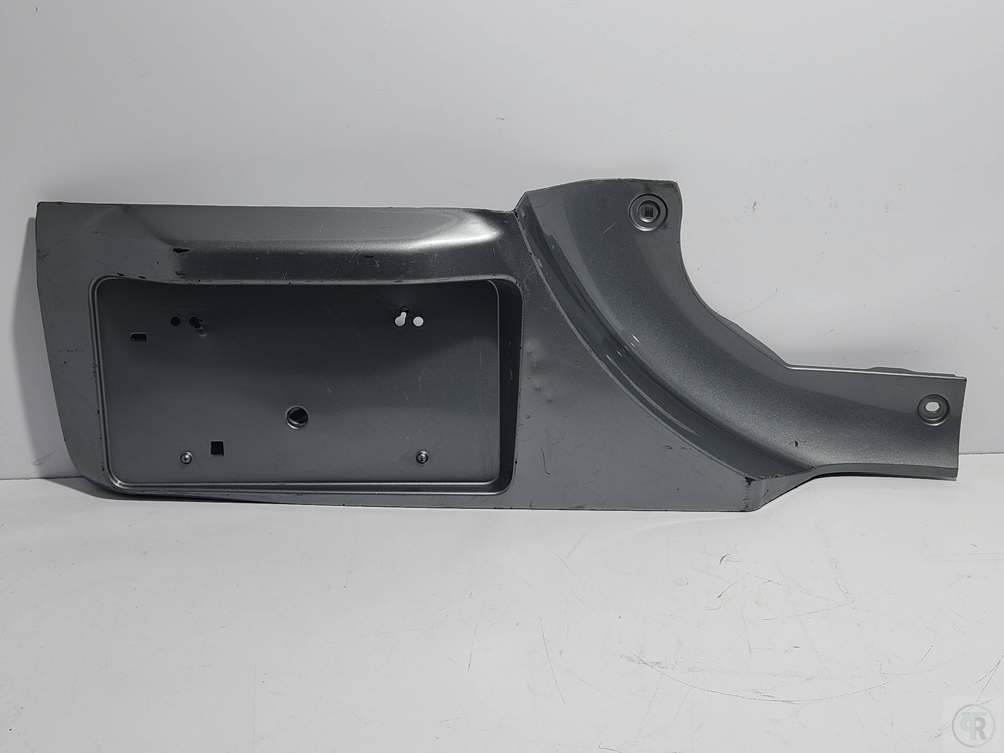 Toyota Rav4 2006 - 2012 Moldura para Cajuela Trasera Usado Original