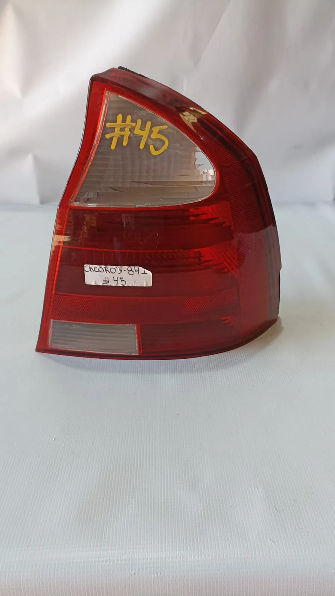 Calavera Lh Genérica C/detalle Chevrolet Corsa 2003-2008 Derecho/pasajero Rojo - vista 1