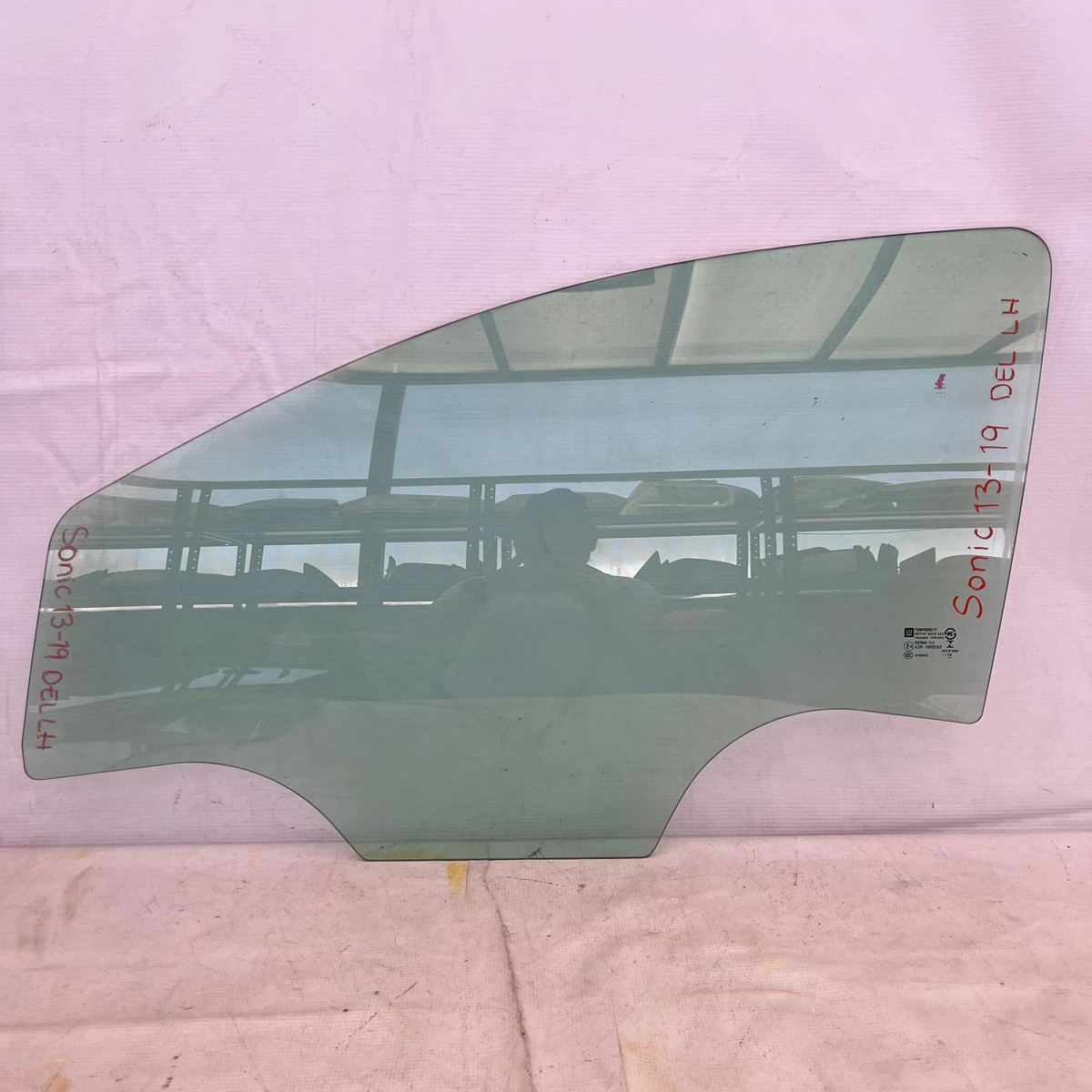 Cristal Lateral Sonic 2013 2019 Delantero Izquierdo
