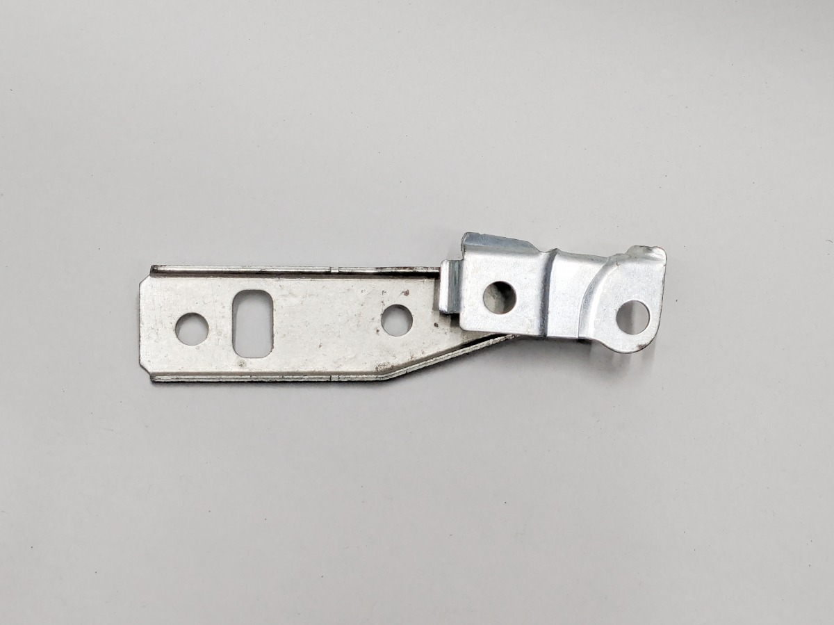 Bisagra Cofre Izq O Der Jetta Volkswagen 99-15